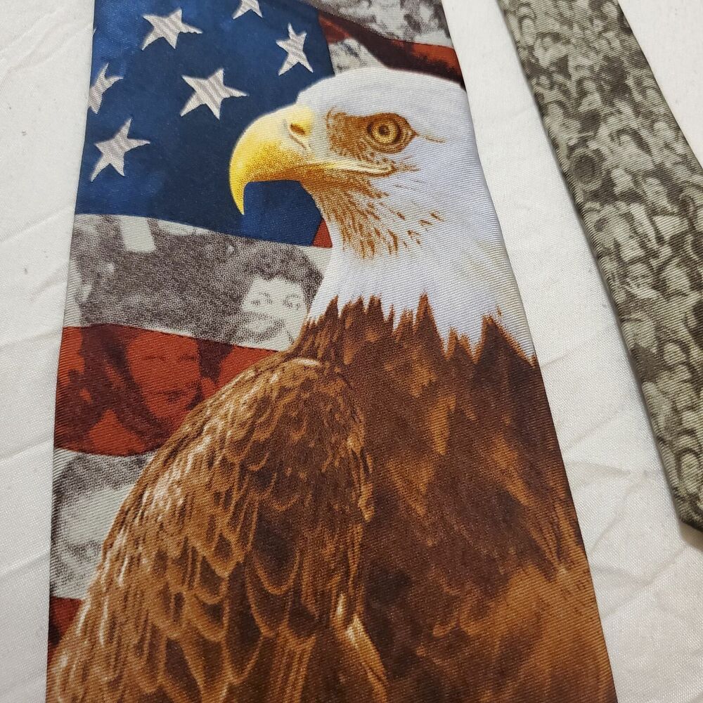 Eagles Wings Mens Silk Tie Patriotic Bald Eagle American Flag Statue of Liberty